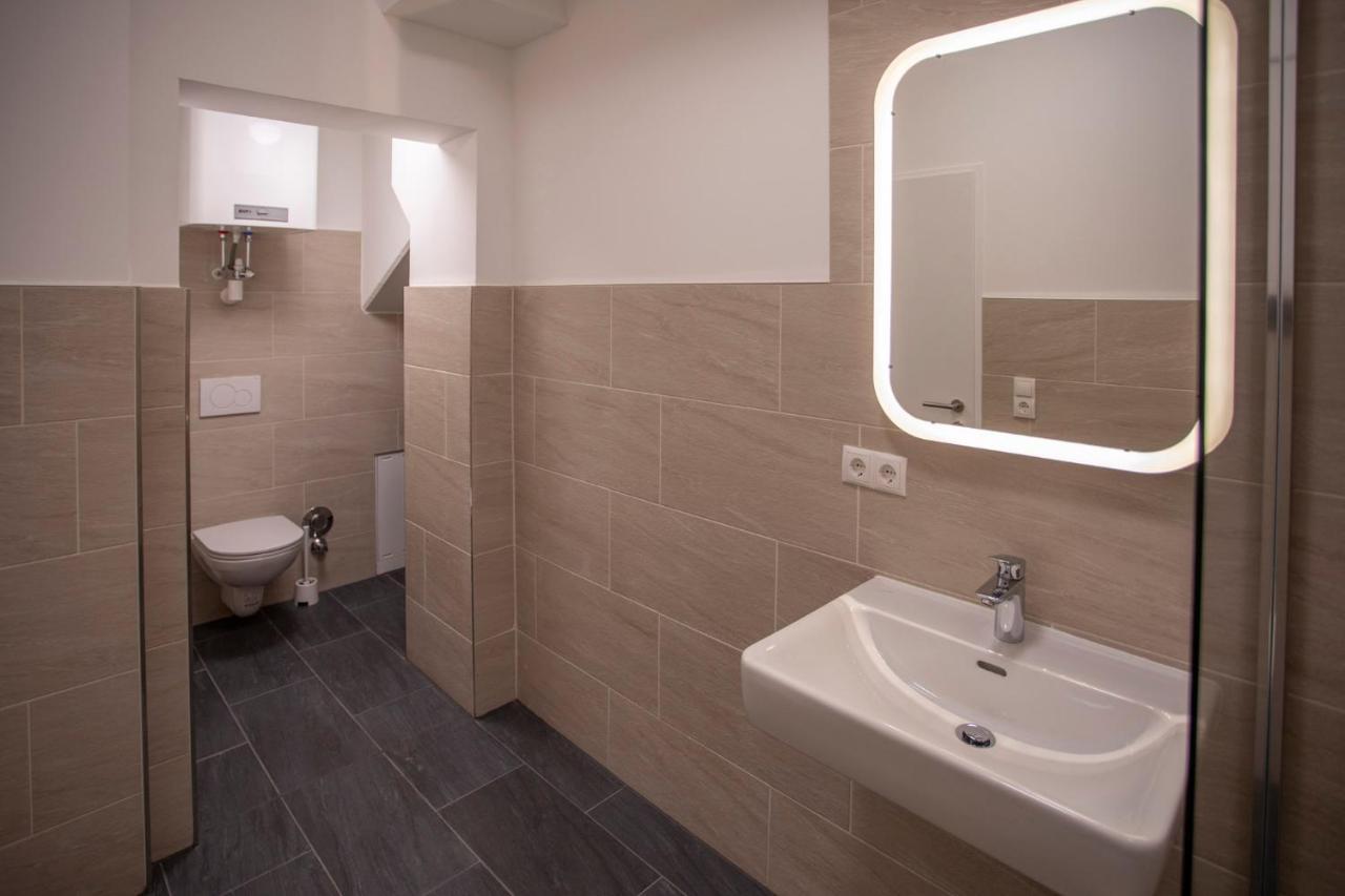 City Center Apartment For 6 Persons! Innsbruck Eksteriør billede